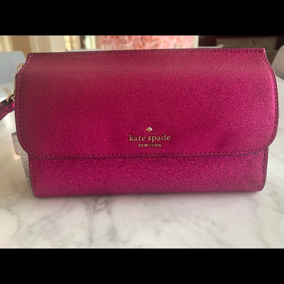 kate spade Handbags - Kate Spade Glitter Wristlet